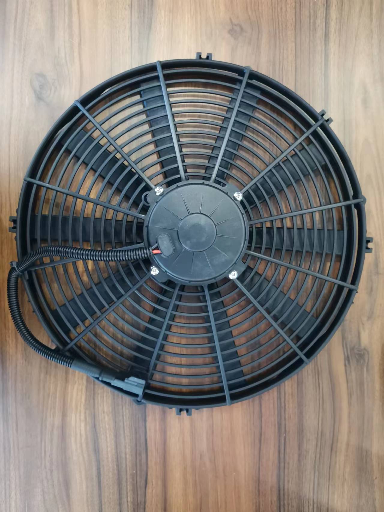 brushless-axial-fan