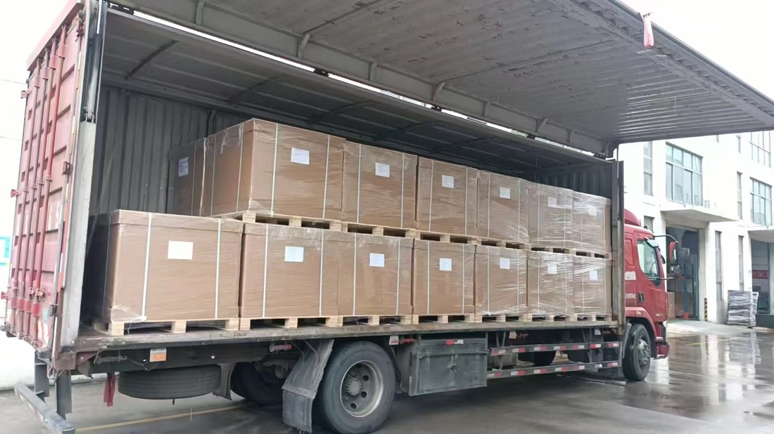 Brushless Axial Fan Delivery - Sunlight